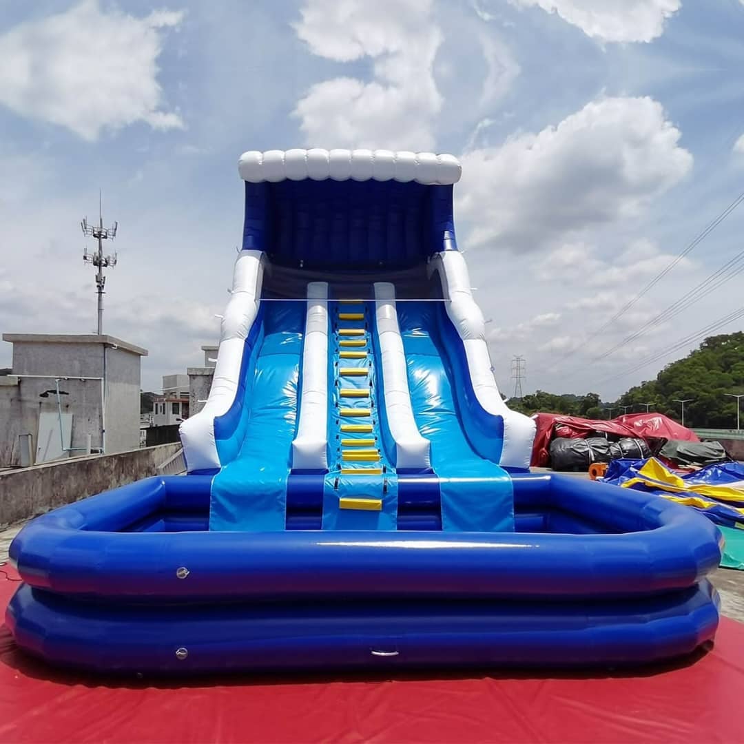 20 Foot Twin Wave Slide with Pool